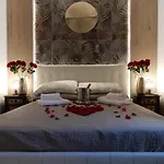 Royale Bed & Breakfast 3*