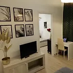 Royale Bed & Breakfast 3*