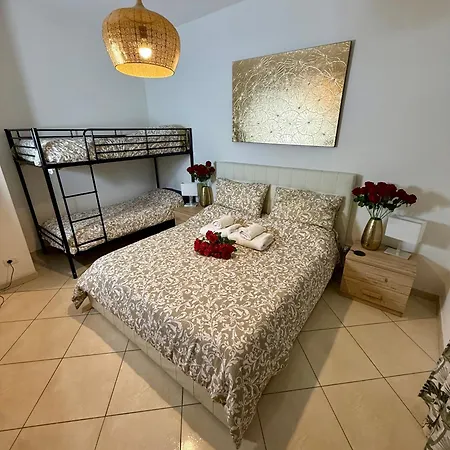 Royale Bed & Breakfast Caserta